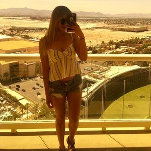 Meet your Posher, Jennie